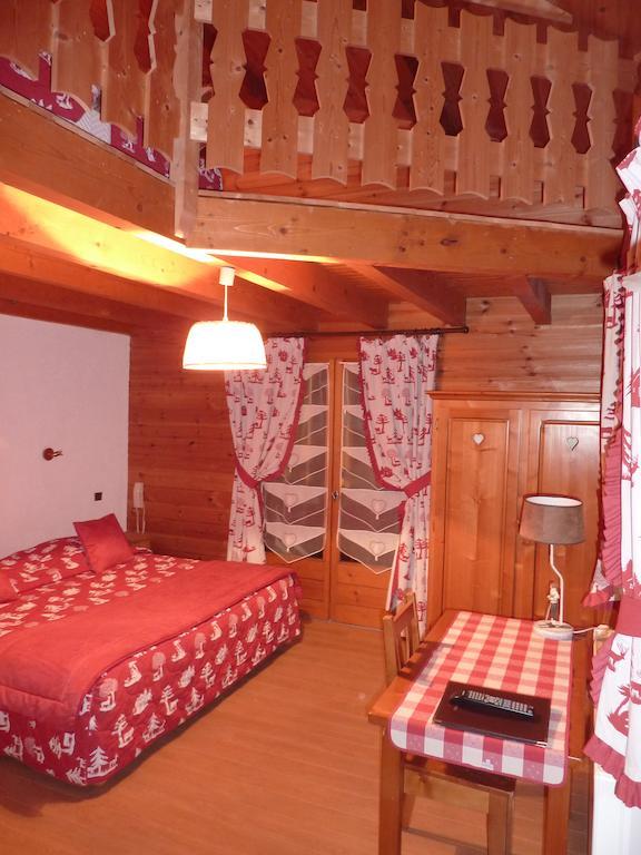 La Perdrix Blanche Hotel Châtel Quarto foto